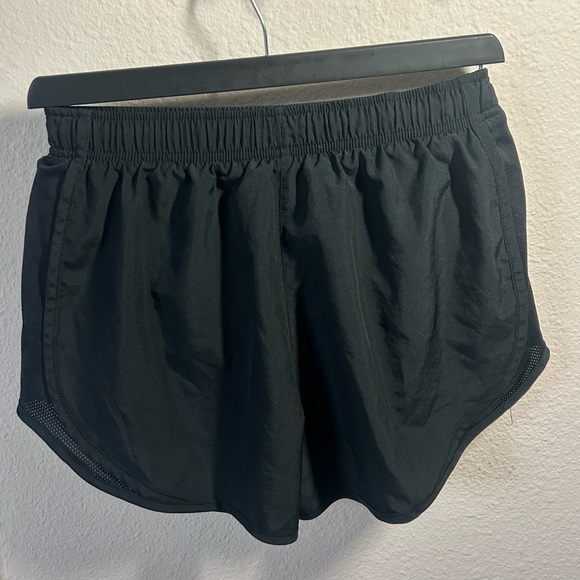 Nike Dri-fit black shorts - Picture 2 of 6